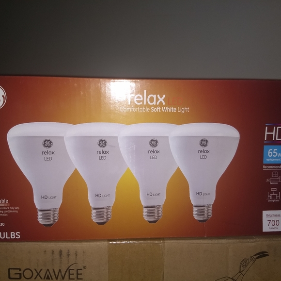 LED LIGHT BULB 4Pk - GE RELAX - Flood / Dimmable - Picture 2 of 2